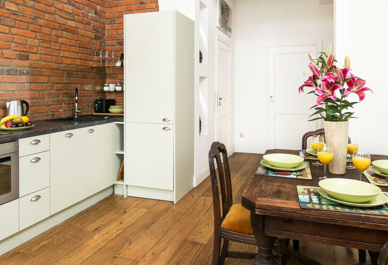 Old Town Brigue Apartment By Otium Krakow Bagian luar foto