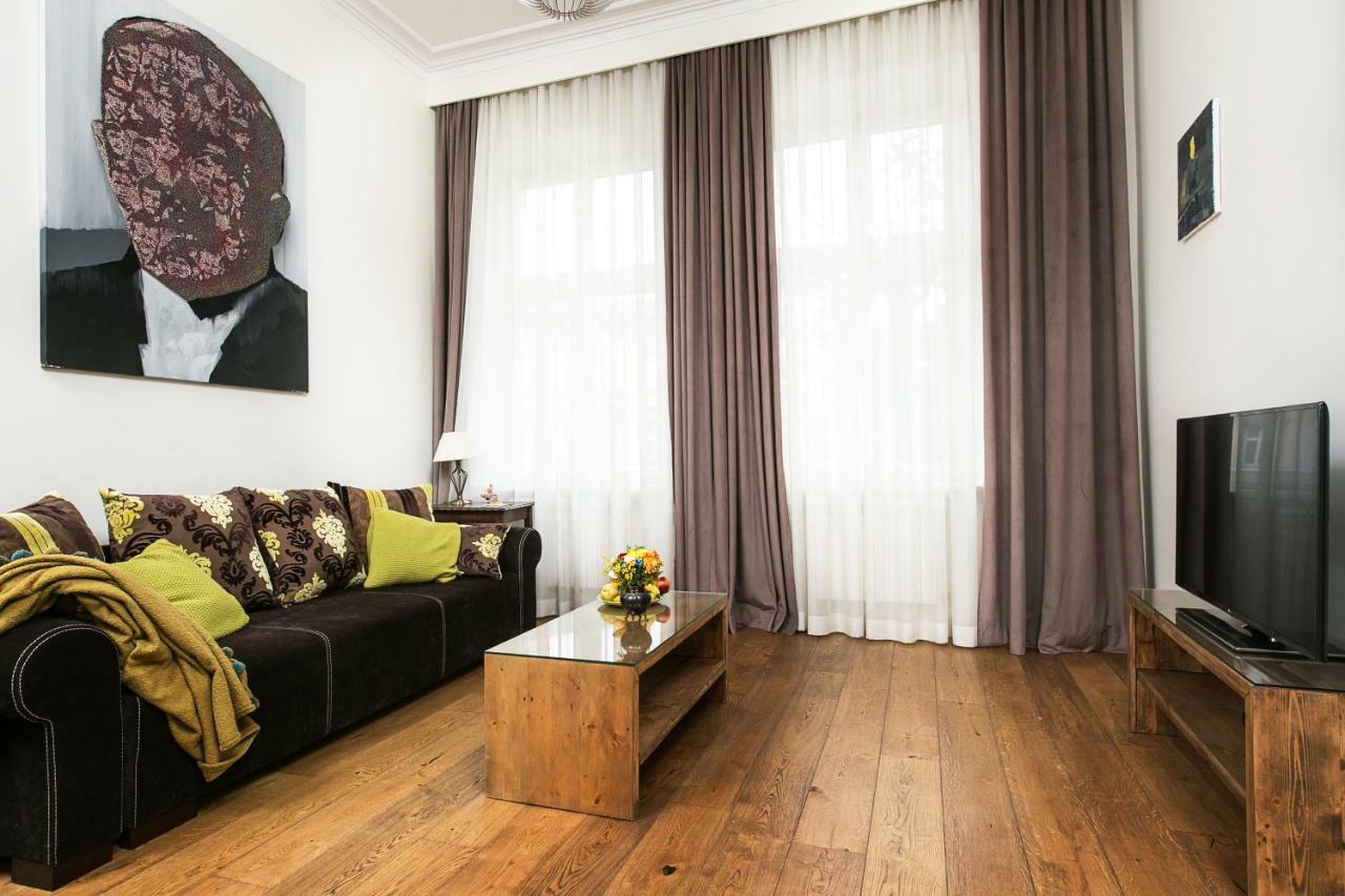 Old Town Brigue Apartment By Otium Krakow Bagian luar foto