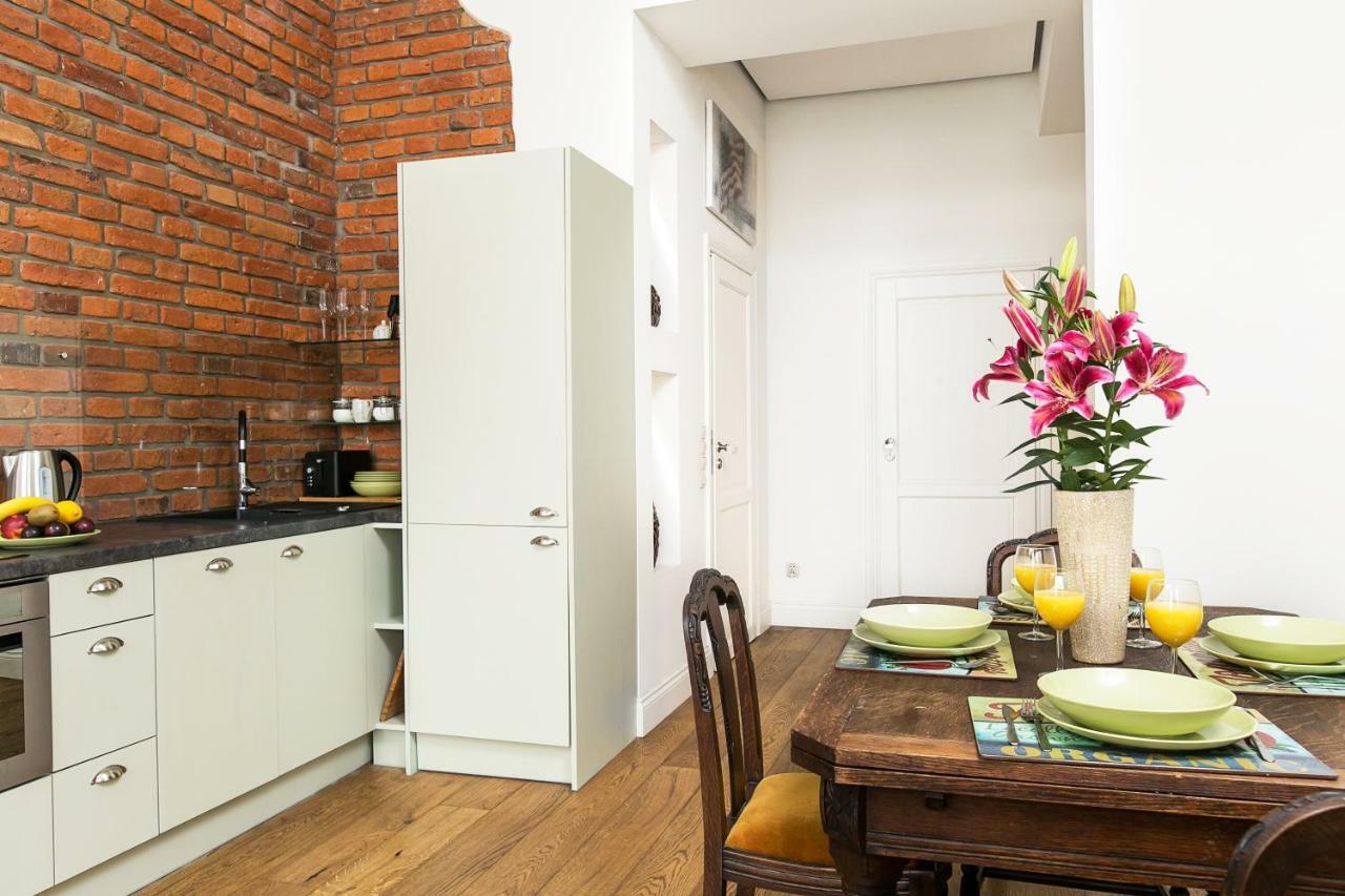 Old Town Brigue Apartment By Otium Krakow Bagian luar foto