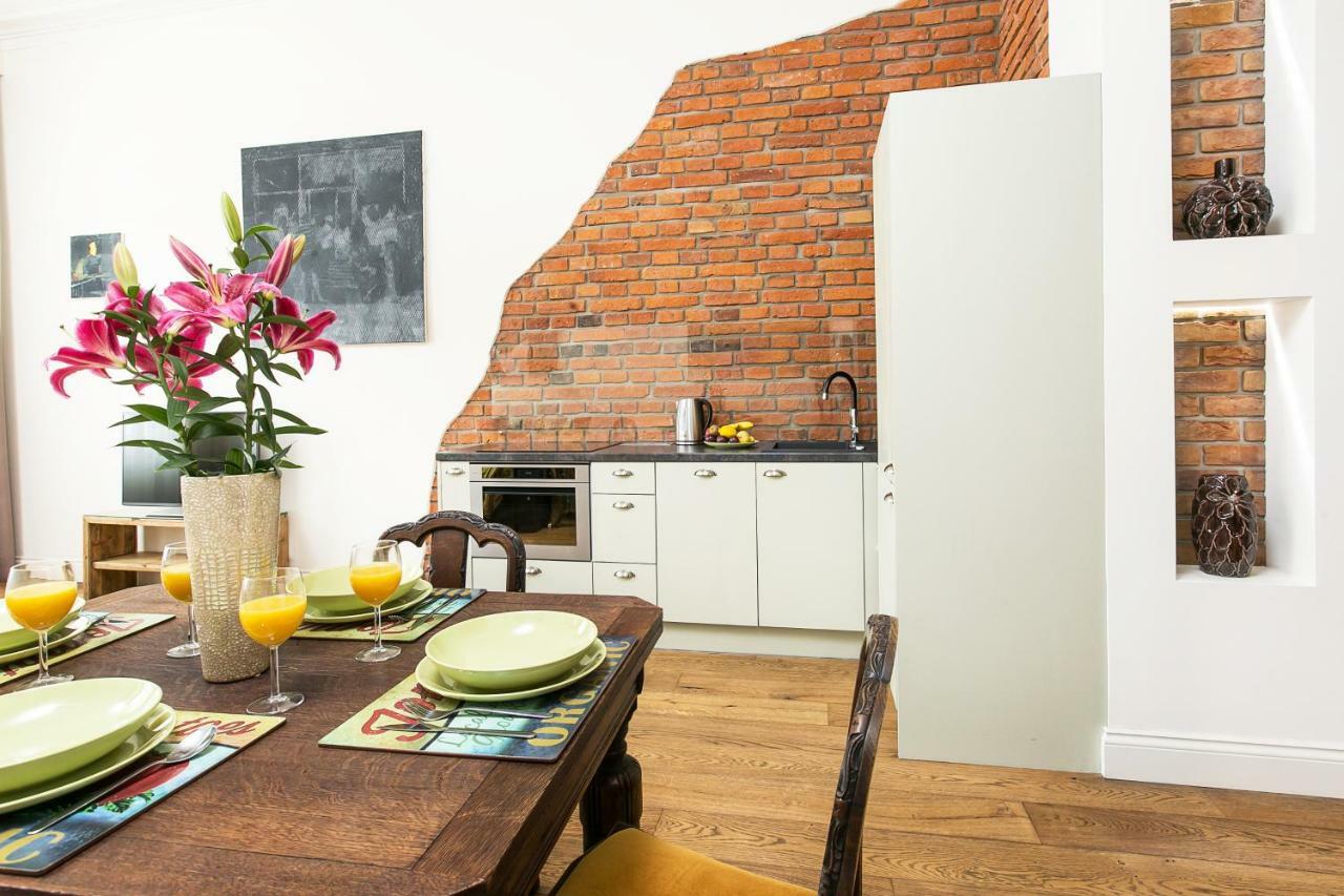 Old Town Brigue Apartment By Otium Krakow Bagian luar foto