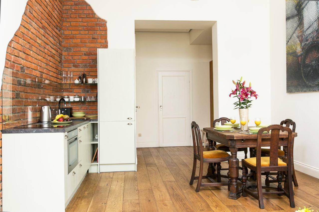 Old Town Brigue Apartment By Otium Krakow Bagian luar foto